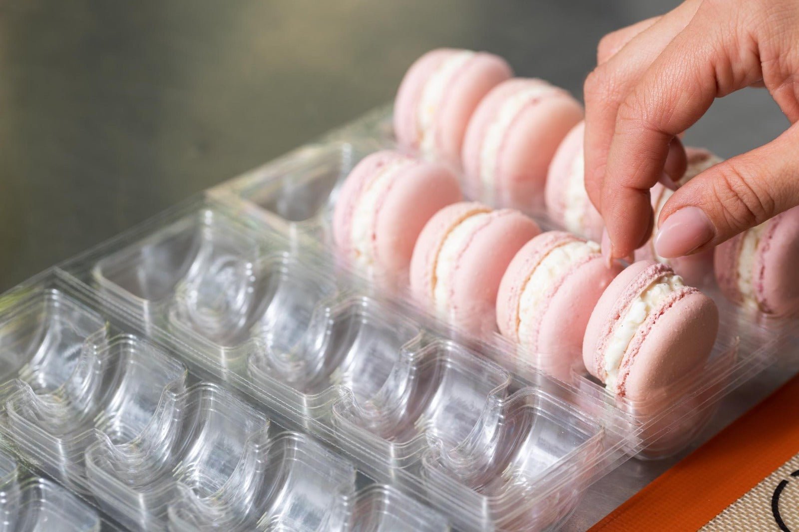 Macarons Kurs Basic 27.06.2024 um 16 Uhr - Seidenzucker